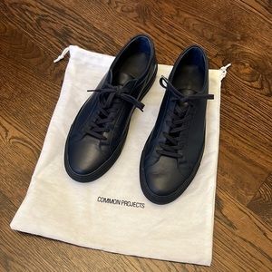 Common Projects, Navy blue size 41
